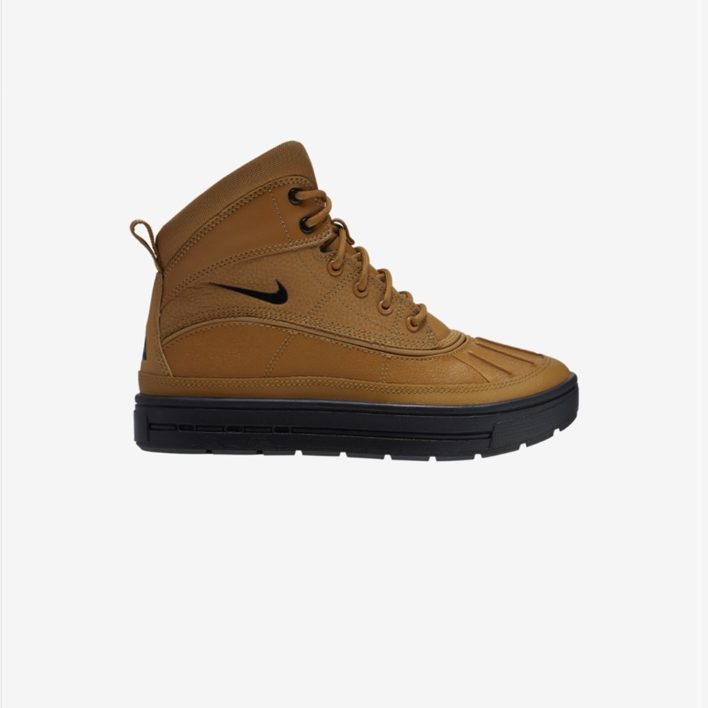Nike Woodside 2 High ACG
Big Kids' Boots size 1